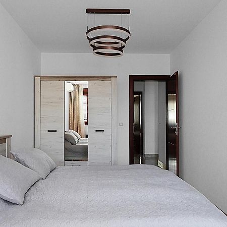 Three Bedroom Spacious Apartment Anatolia Budva Buitenkant foto
