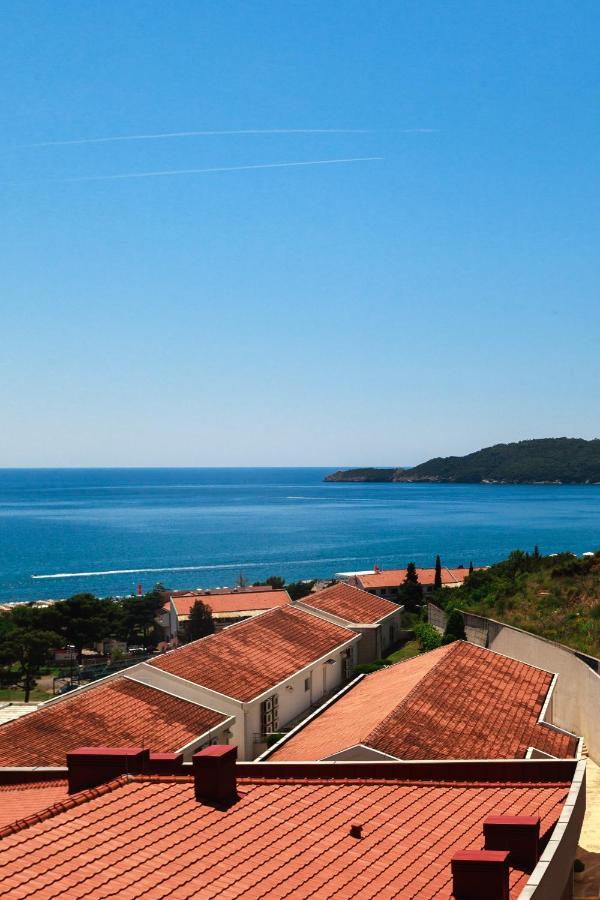 Three Bedroom Spacious Apartment Anatolia Budva Buitenkant foto