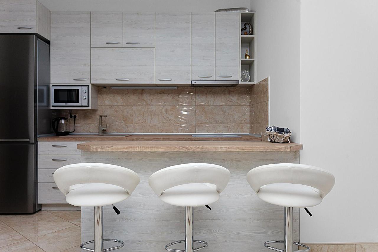 Three Bedroom Spacious Apartment Anatolia Budva Buitenkant foto