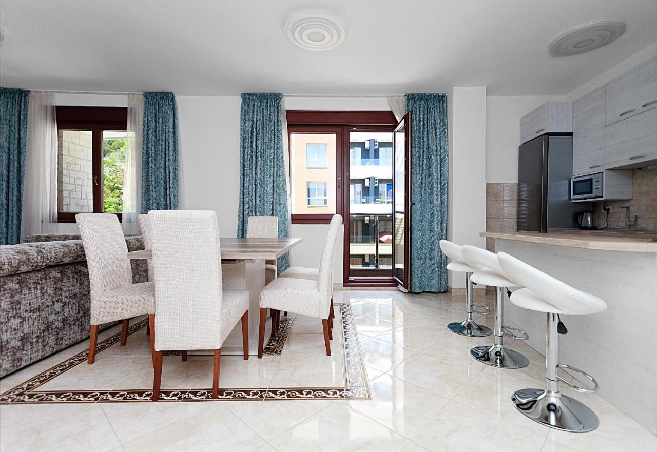 Three Bedroom Spacious Apartment Anatolia Budva Buitenkant foto